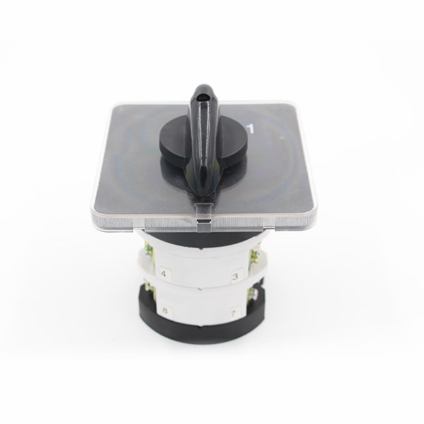 LW31 Series Cam Switch "1-0-2" Position 75A